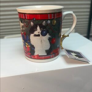 Danbury Mint Festive Cat Mug - Red and Green